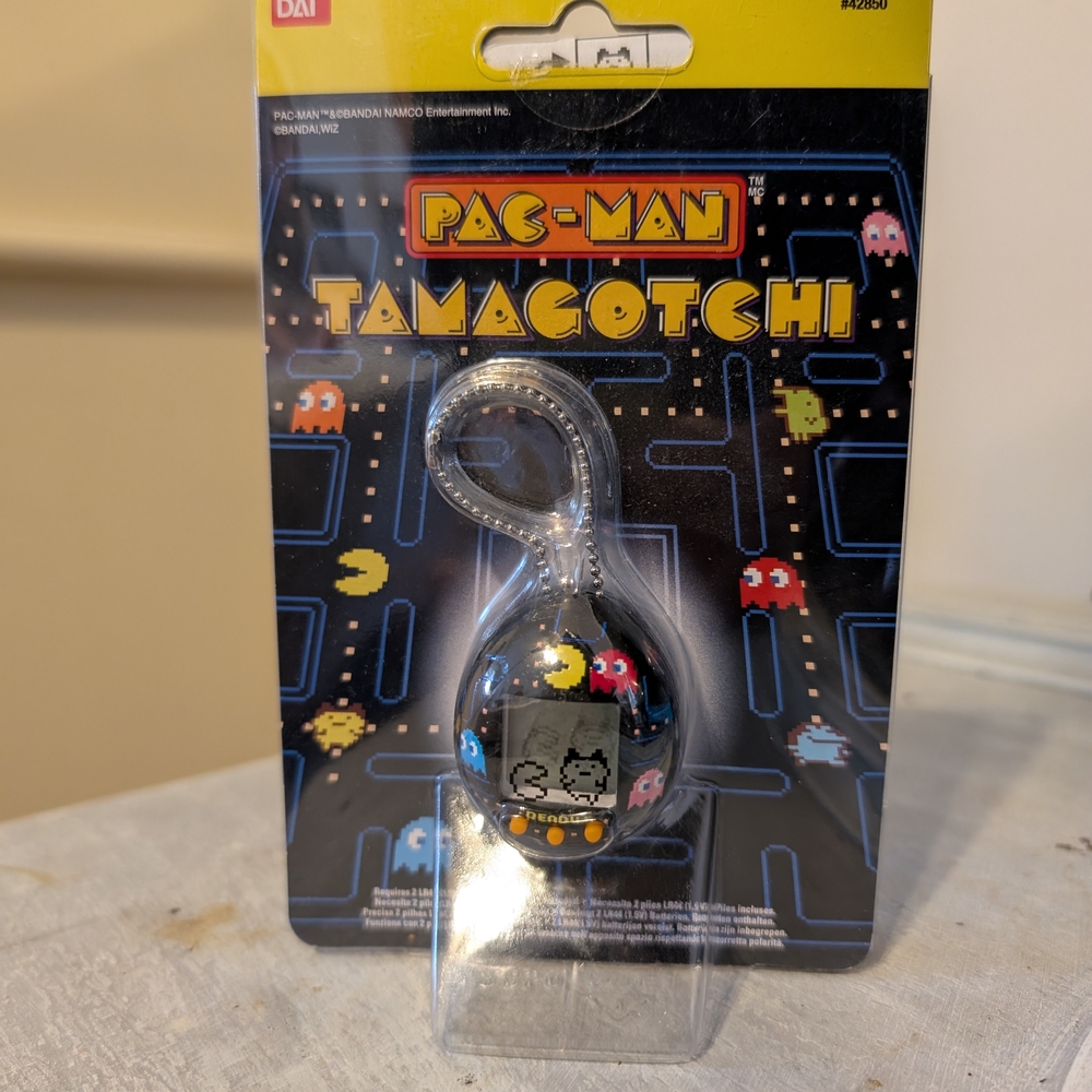 Pac-Man Tamagotchi Keychain